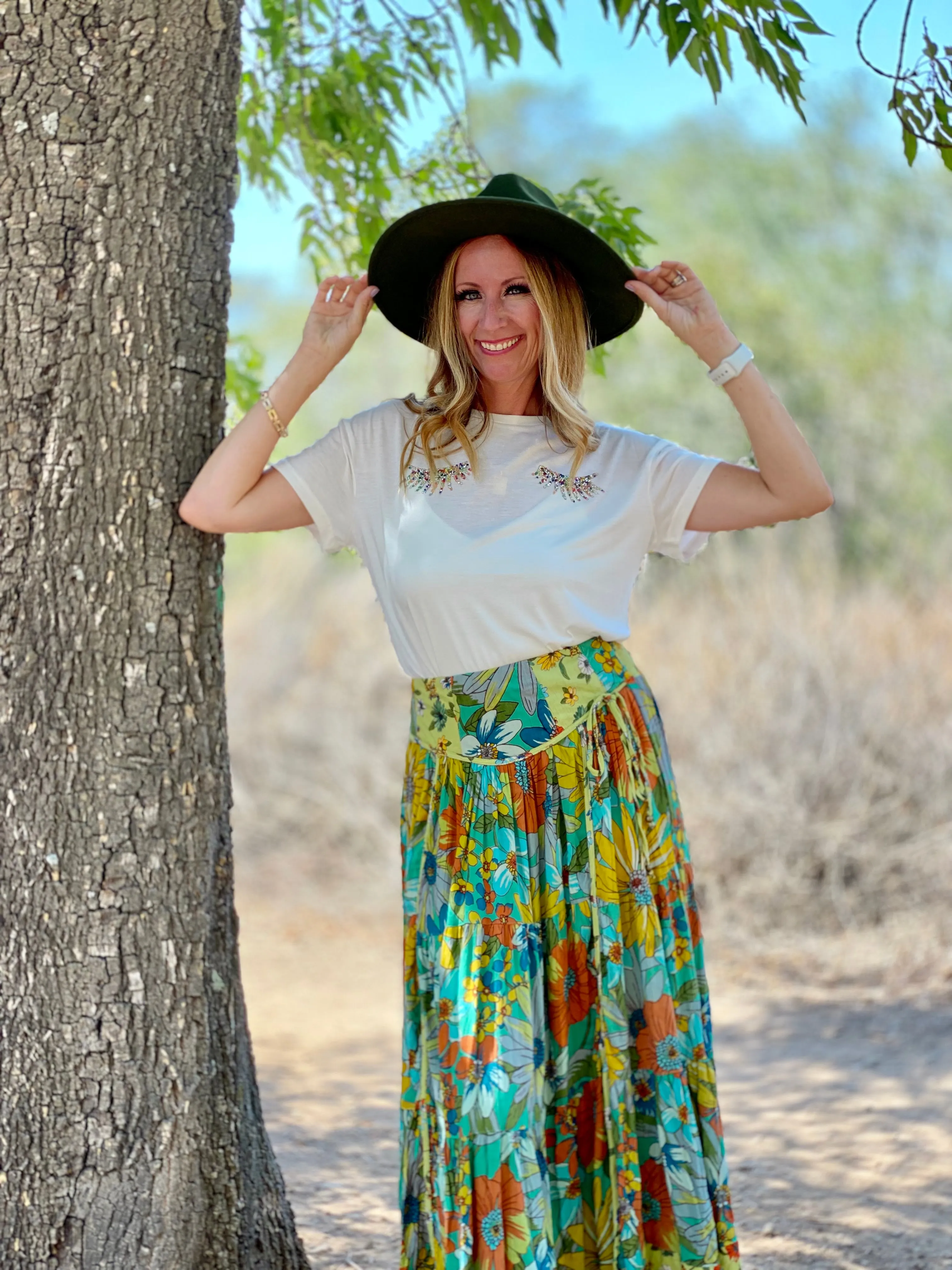 SK22 BRIGHT FLOWER MAXI SKIRT