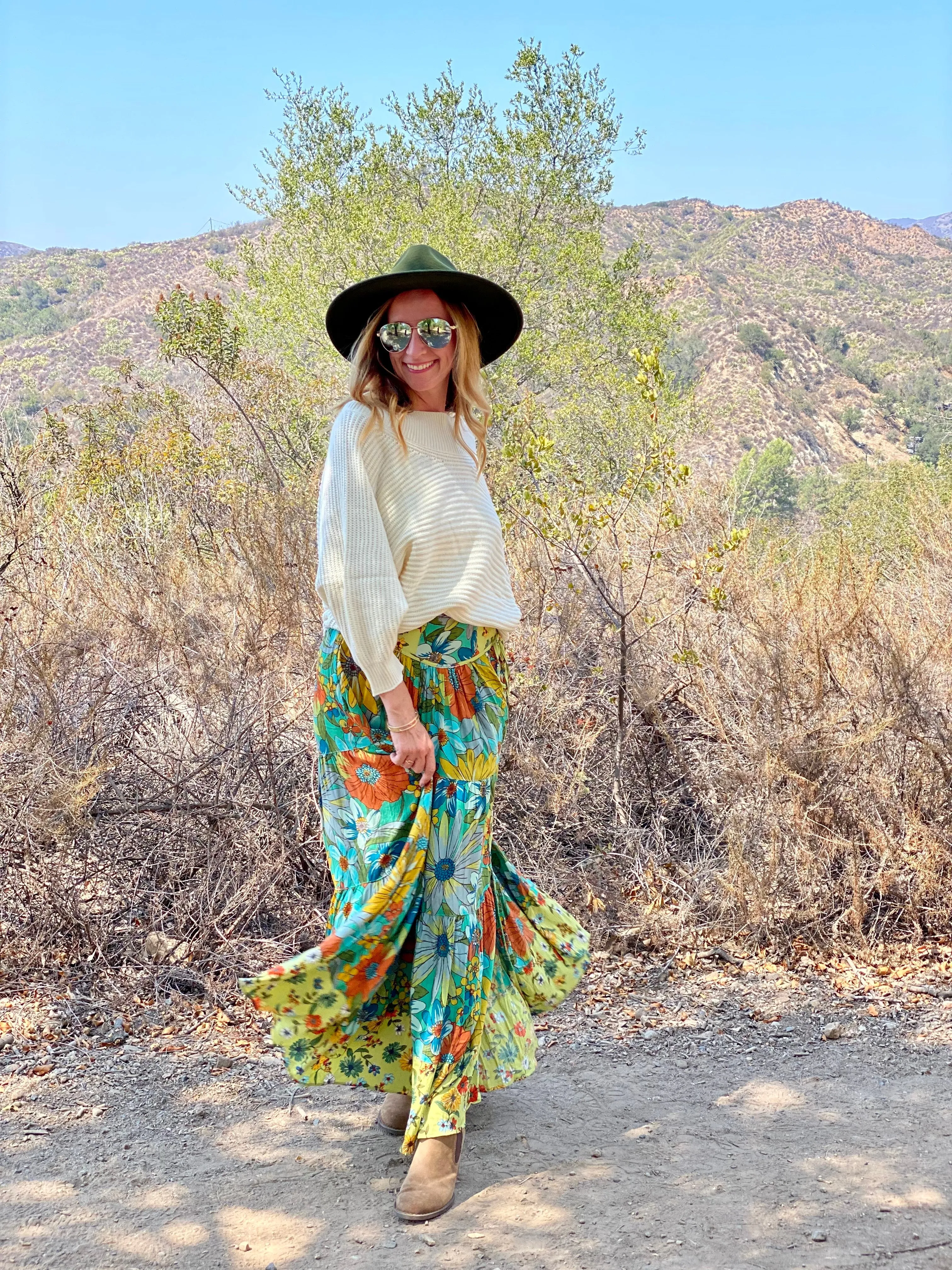 SK22 BRIGHT FLOWER MAXI SKIRT
