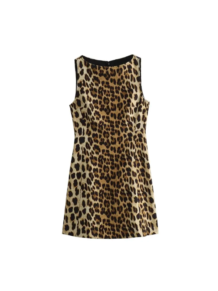 Sleeveless leopard print dress