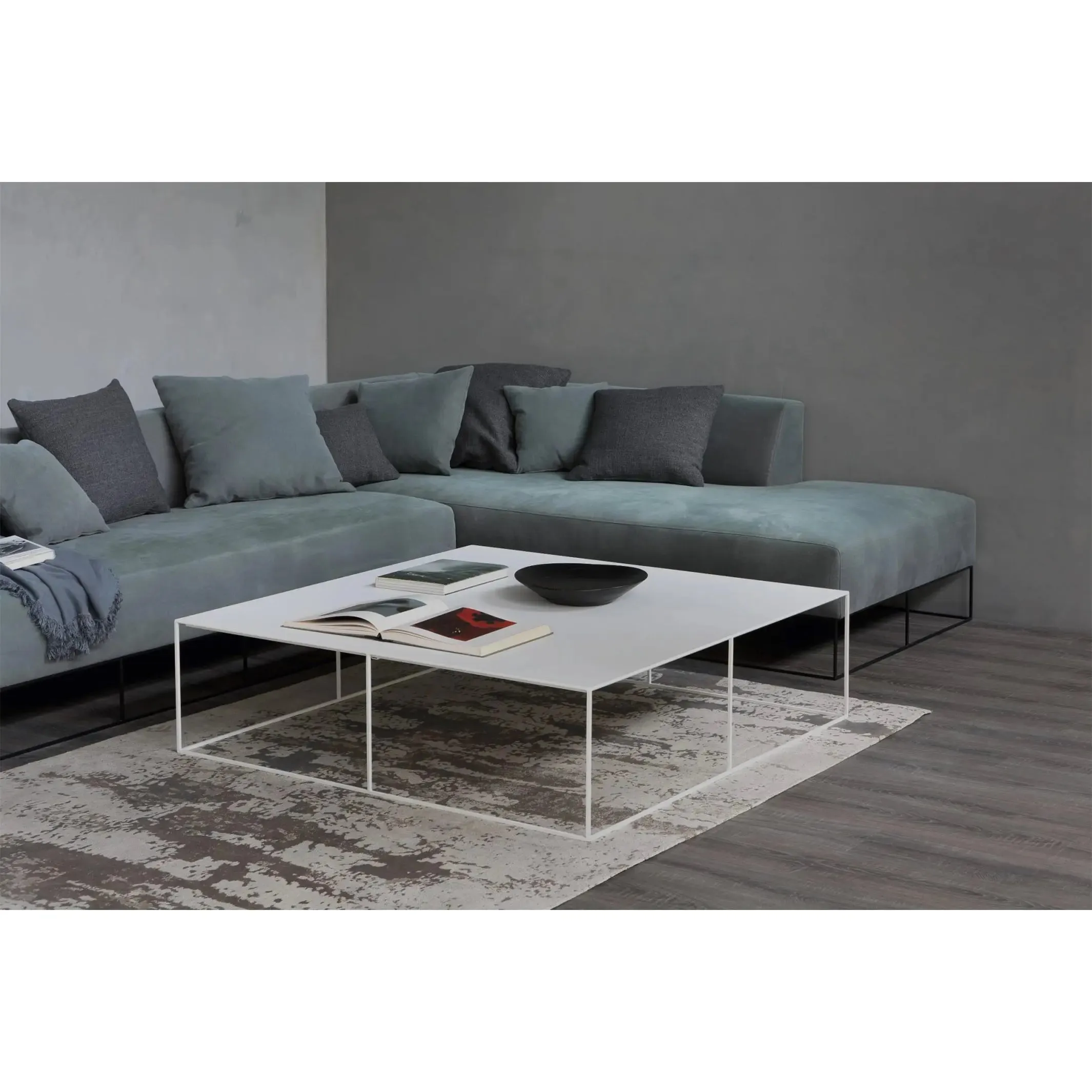 Slim Irony - Low Table 669|675