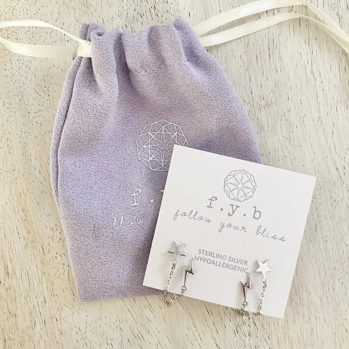 STAR & LIGHTNING CHAIN STUDS SILVER