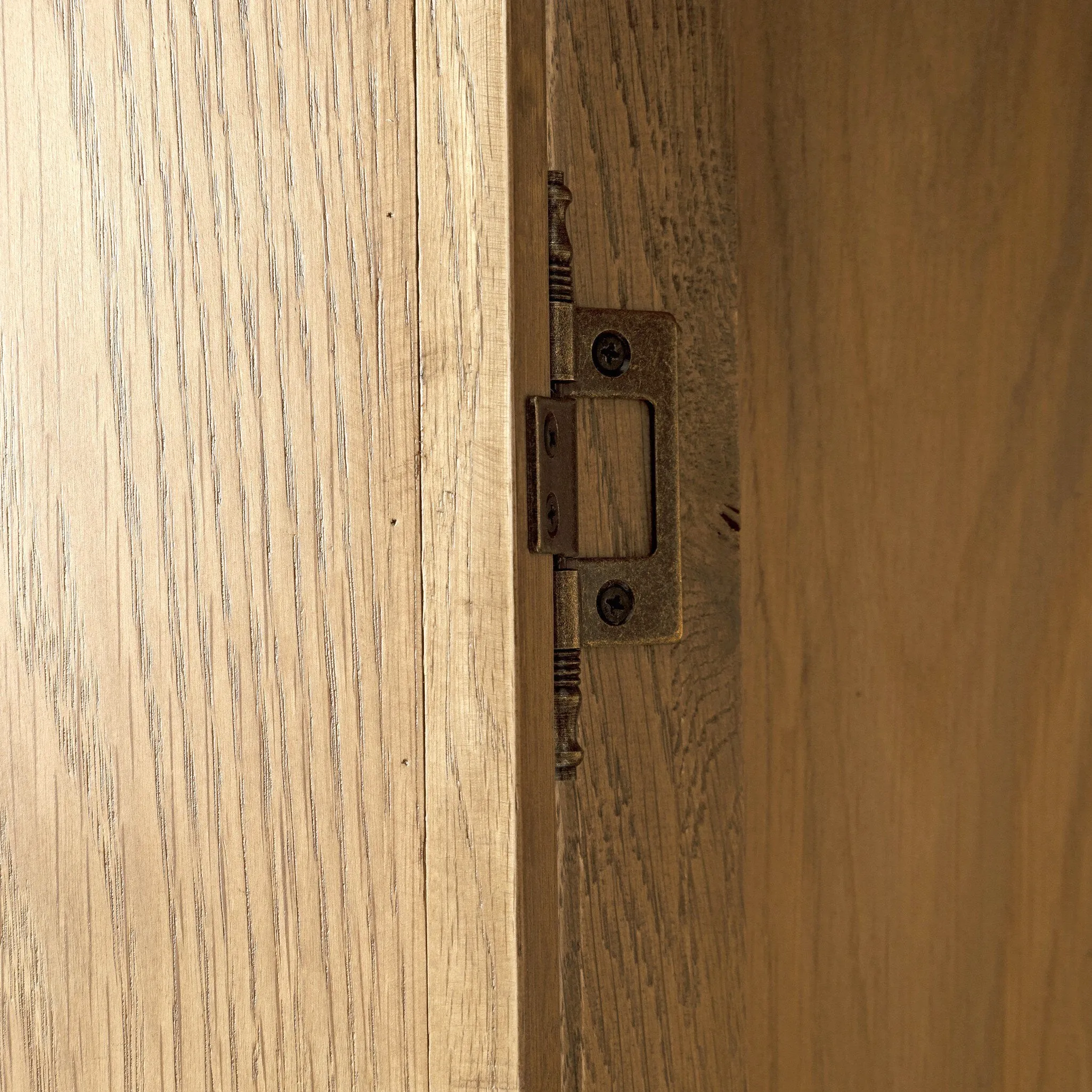 Tamara Cabinet - Worn Oak