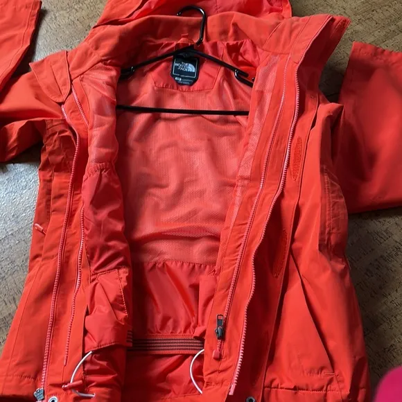 The North Face outer layer jacket (only) from tri-climate