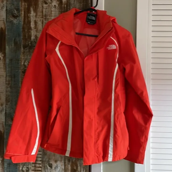 The North Face outer layer jacket (only) from tri-climate