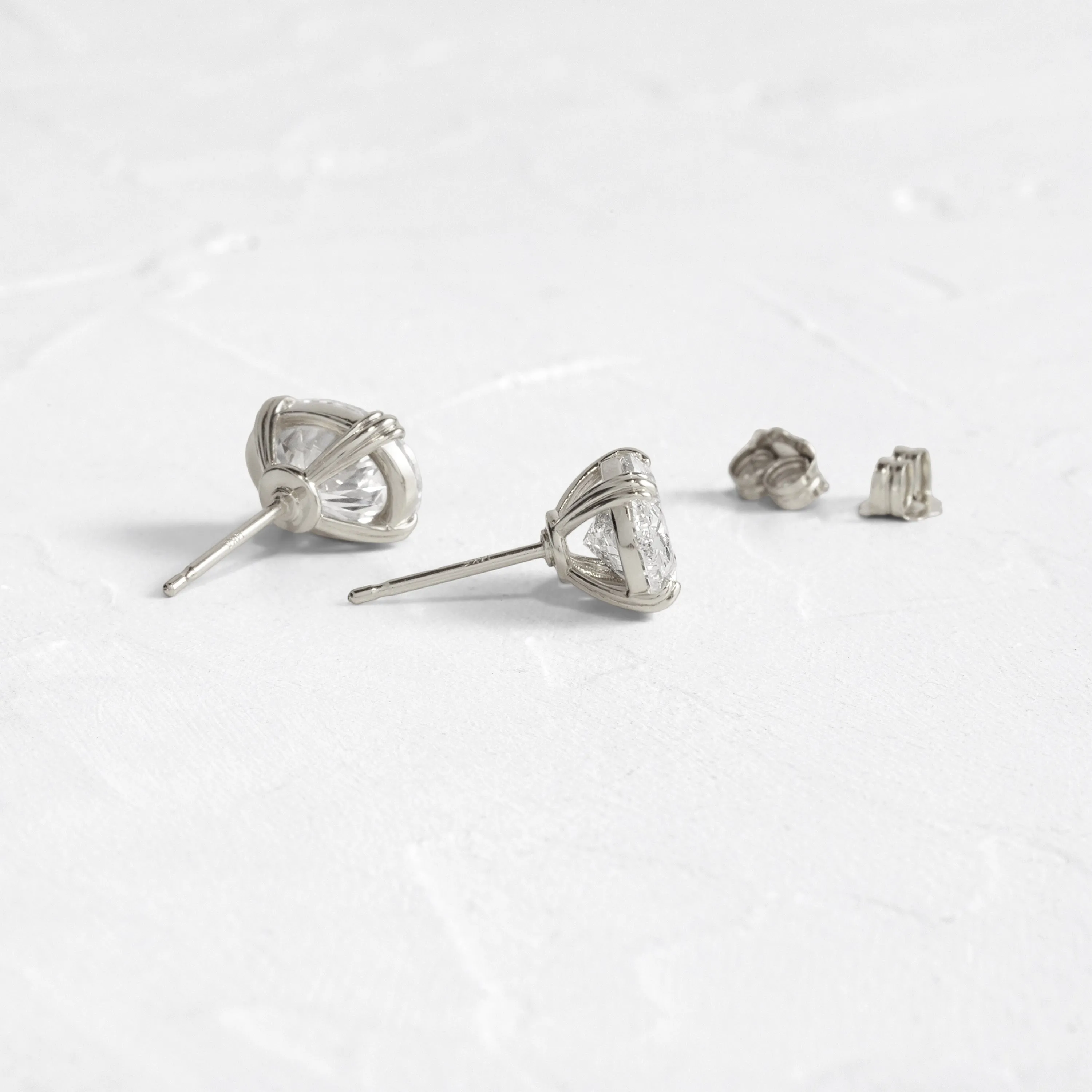 Threaded Studs, Oval Cut