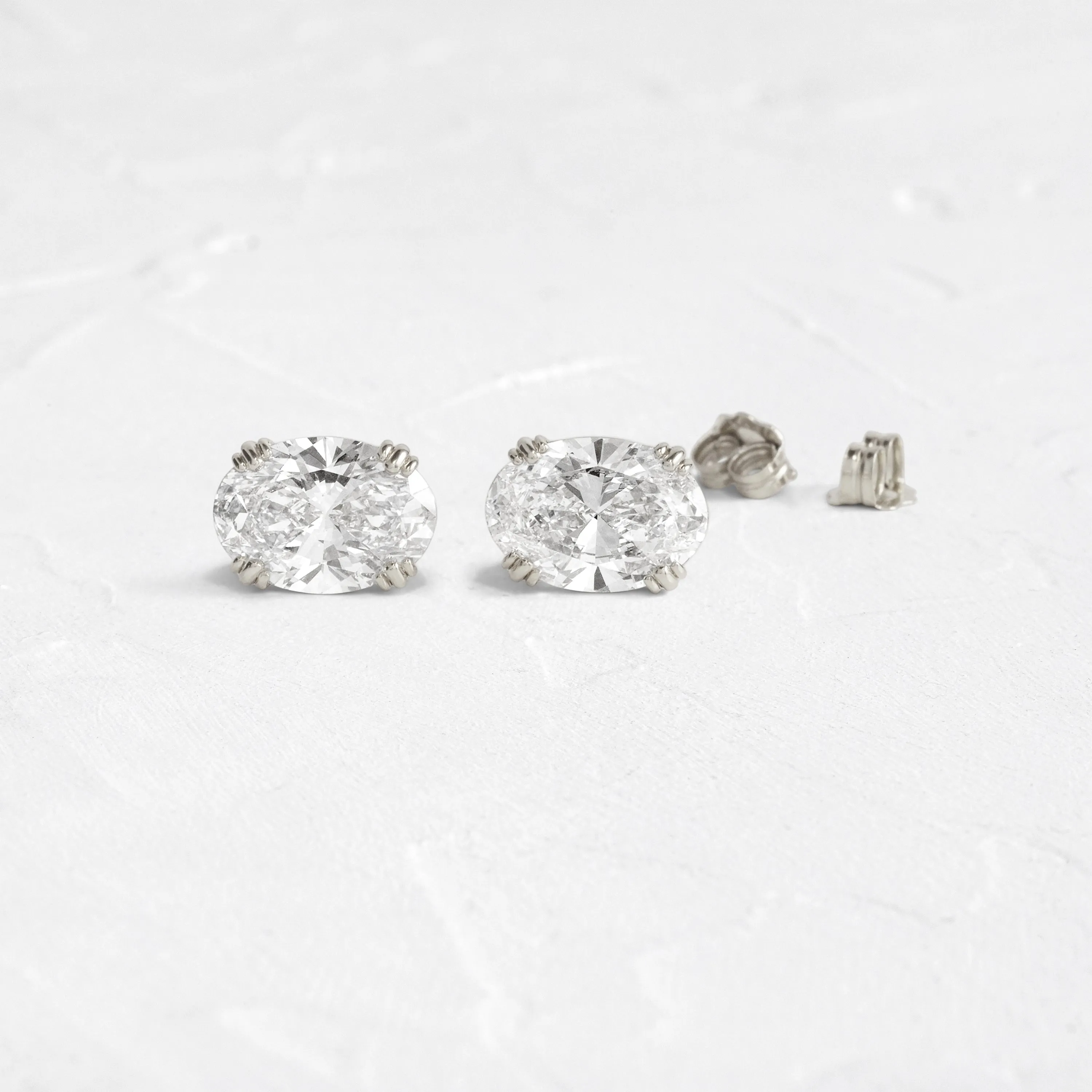 Threaded Studs, Oval Cut