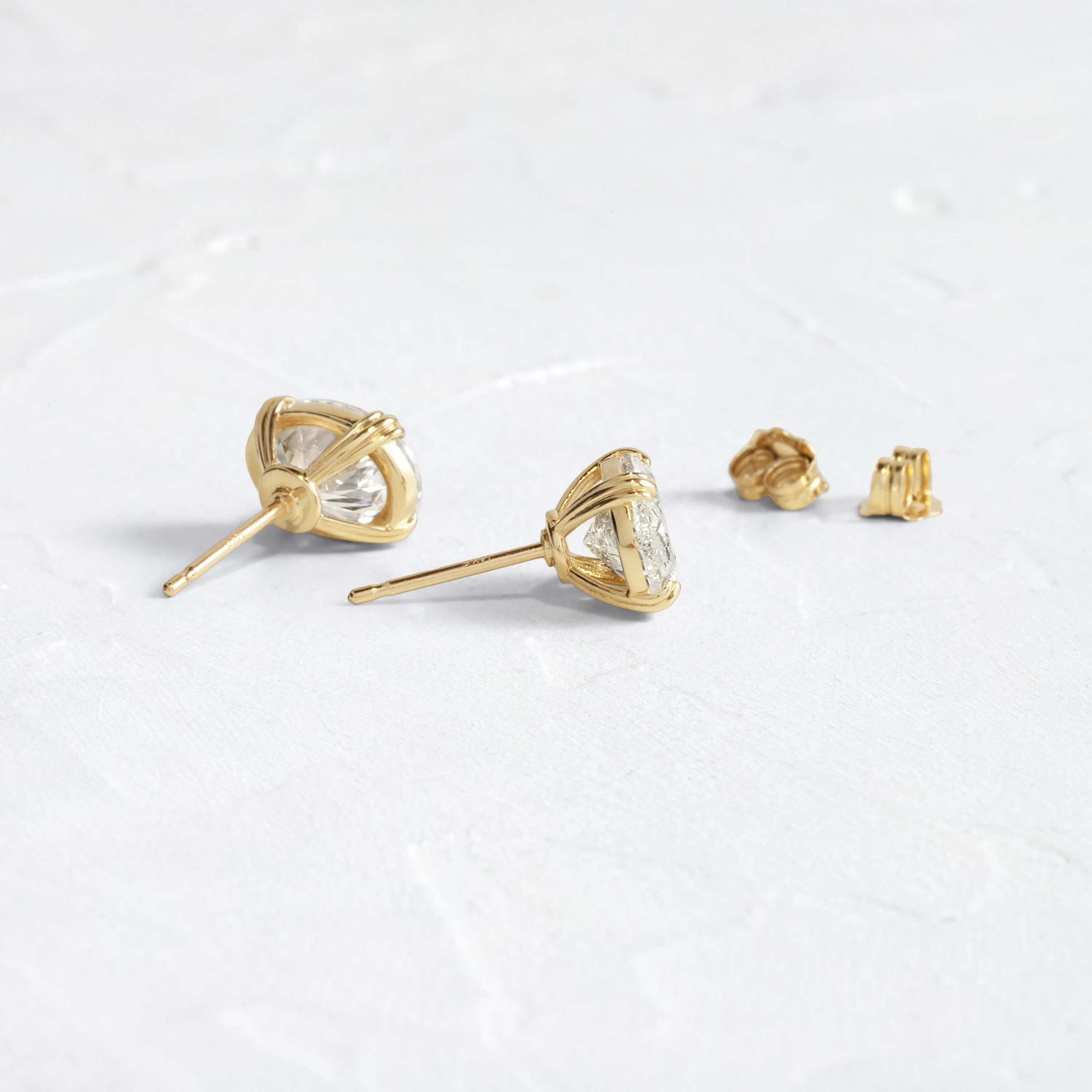 Threaded Studs, Oval Cut