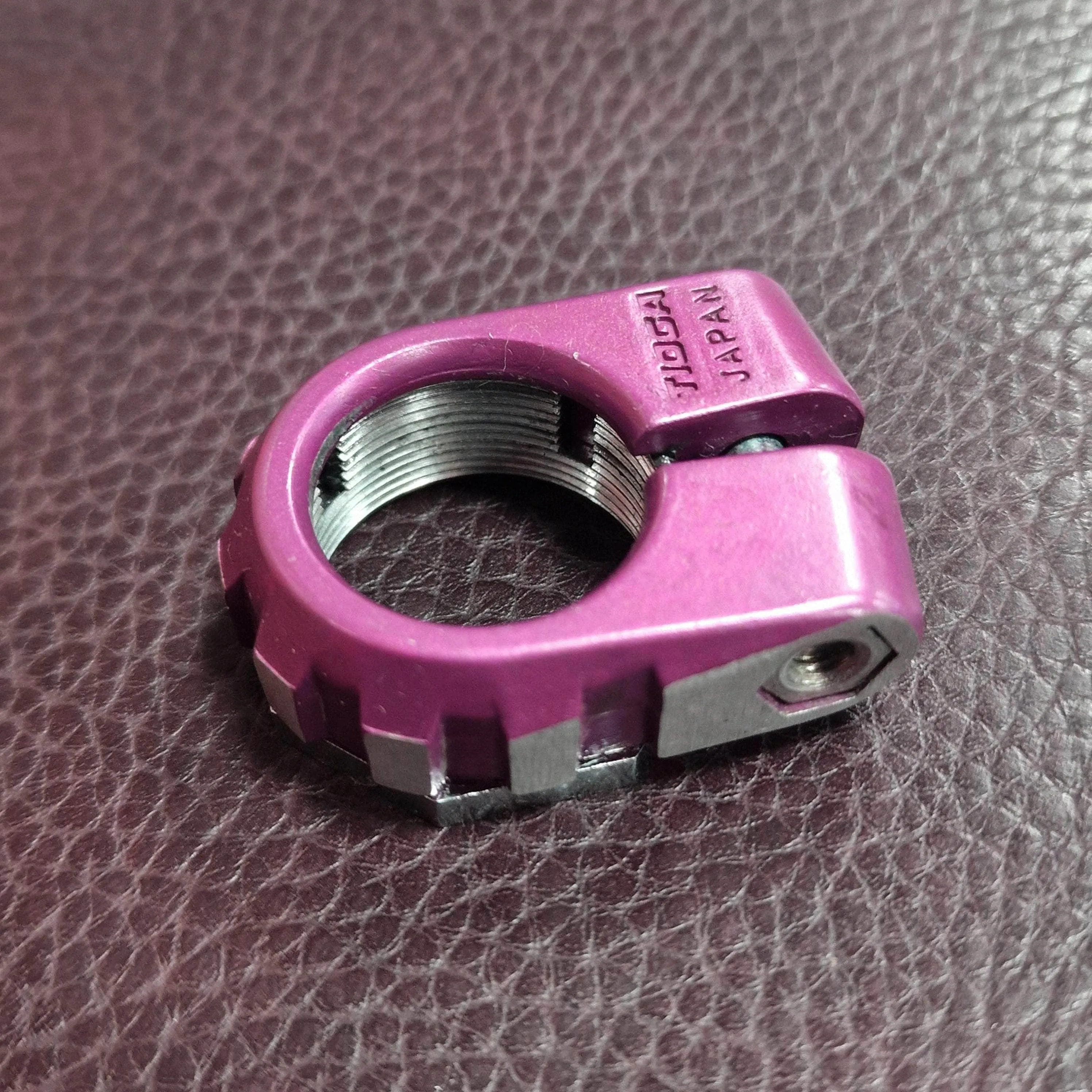 Tioga Task Fork Headlock Purple Used Survivor