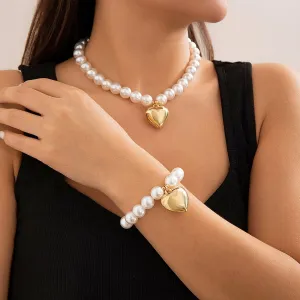 Trendy Heart Pendant Pearl Chain Bracelet Necklace Set