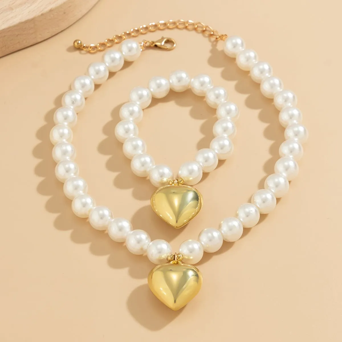 Trendy Heart Pendant Pearl Chain Bracelet Necklace Set
