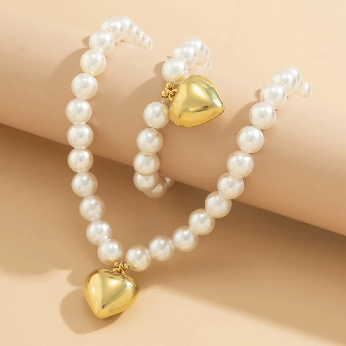Trendy Heart Pendant Pearl Chain Bracelet Necklace Set
