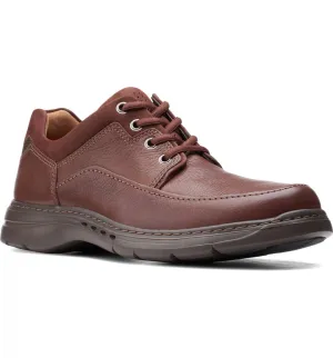 UN BRAWLEY LACE