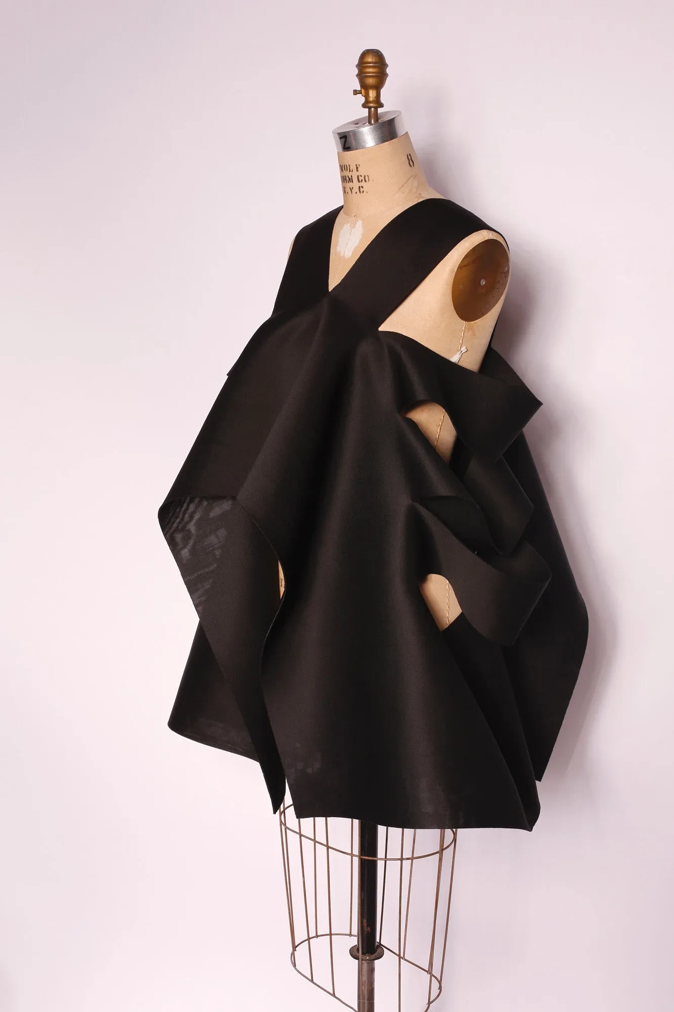 Veve Vest