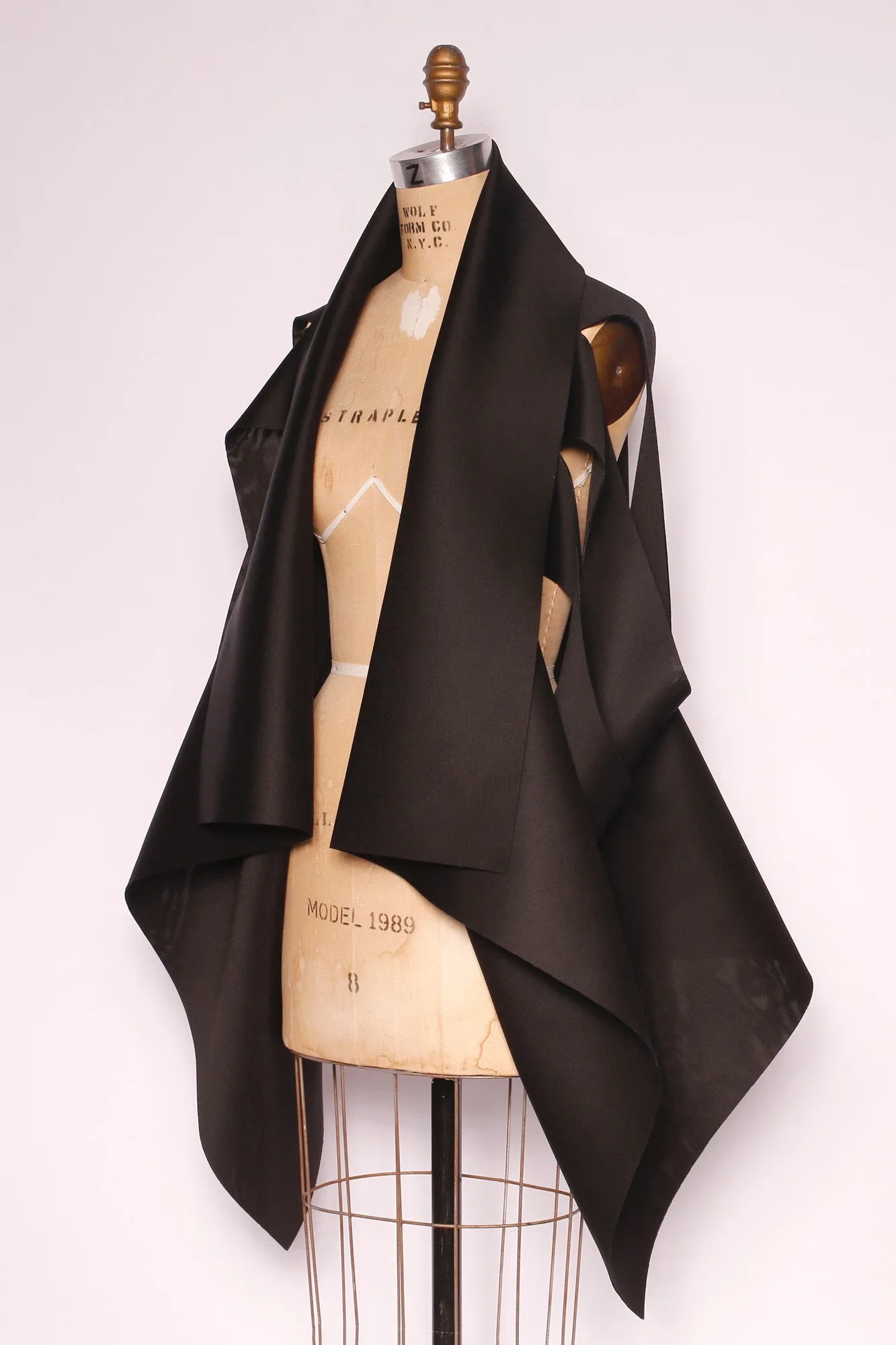 Veve Vest