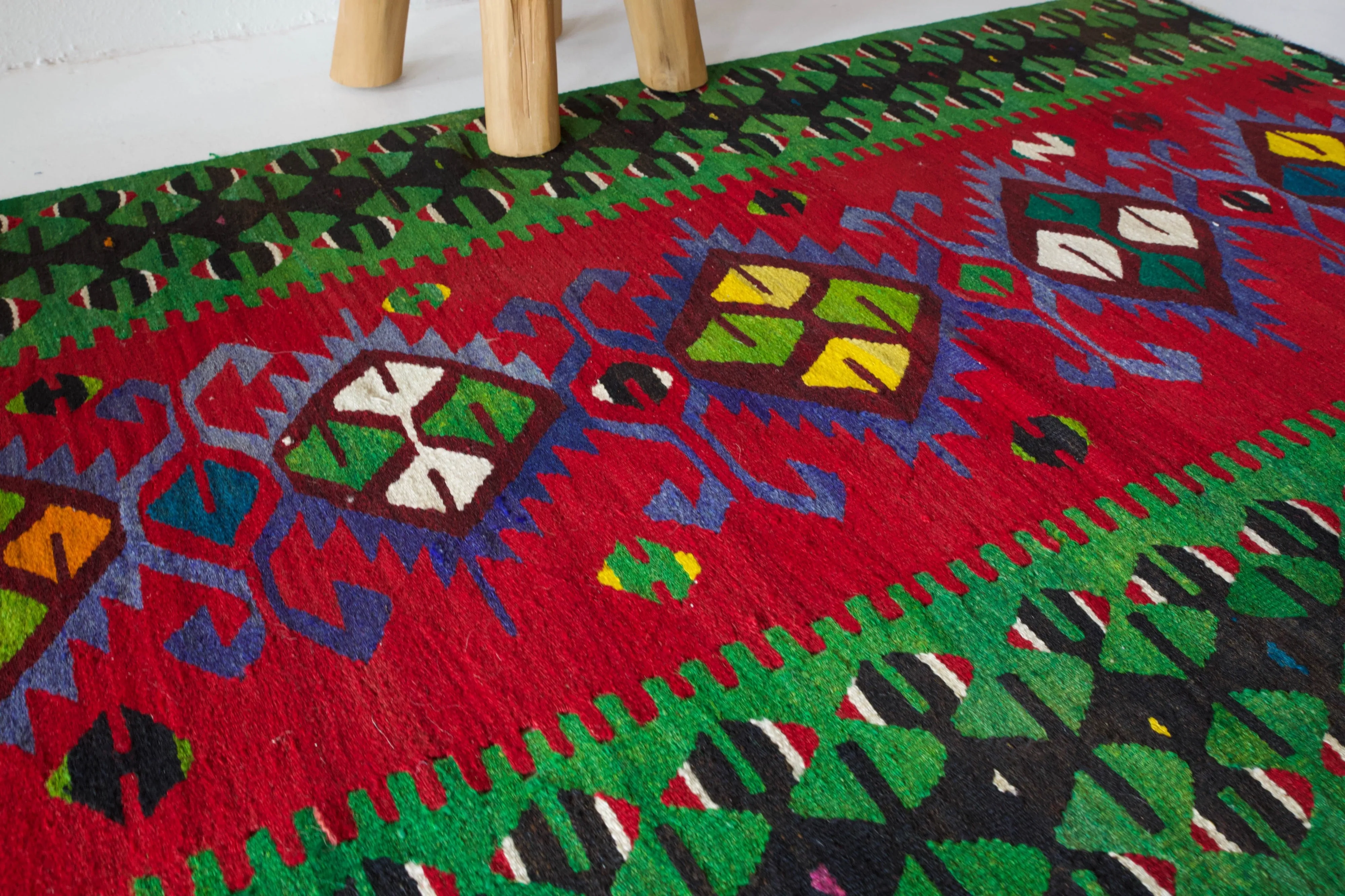 Vintage Anatolian Kilim Rug 3'2"x5'2"