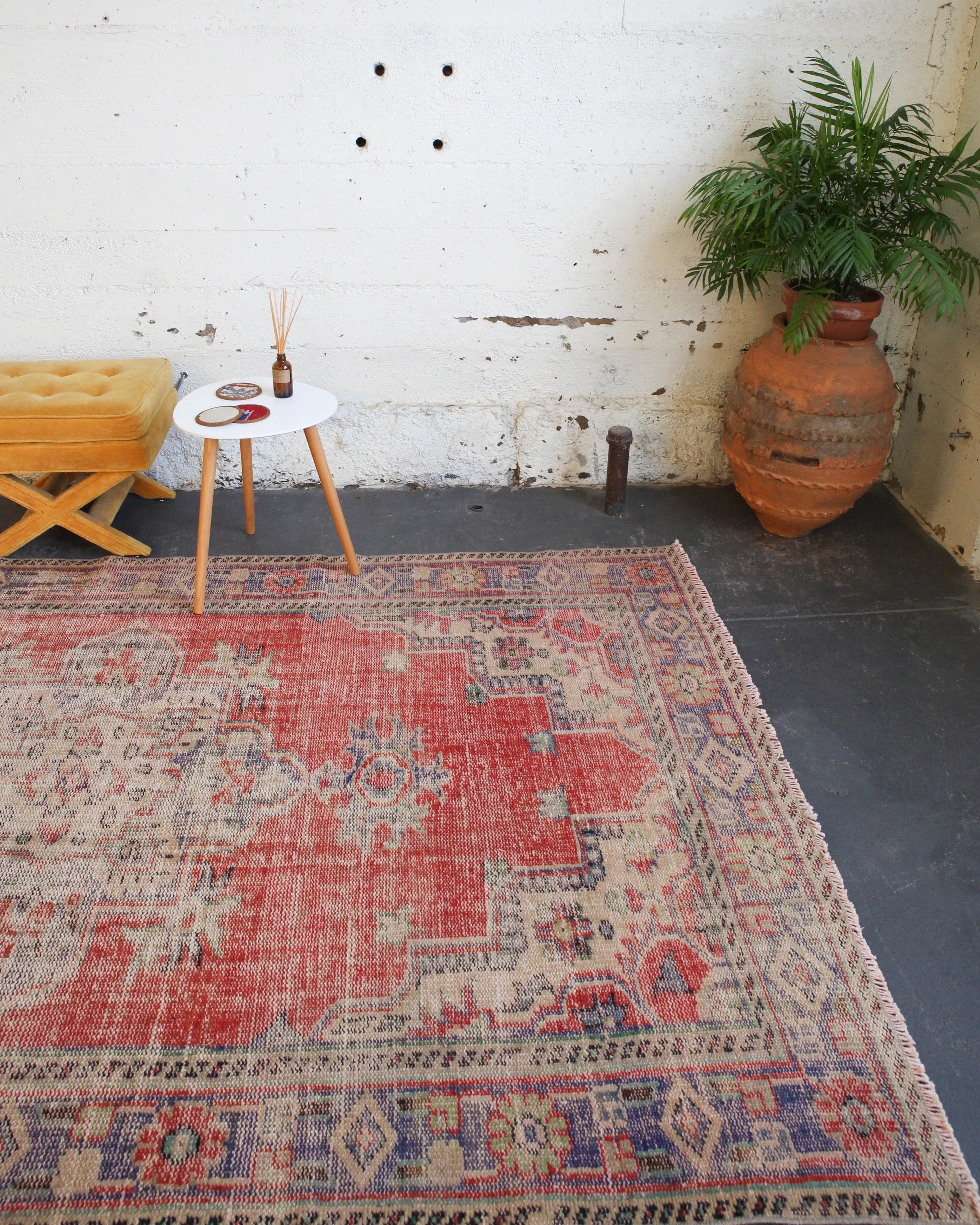 Vintage Anatolian Rug 6'x9'8"