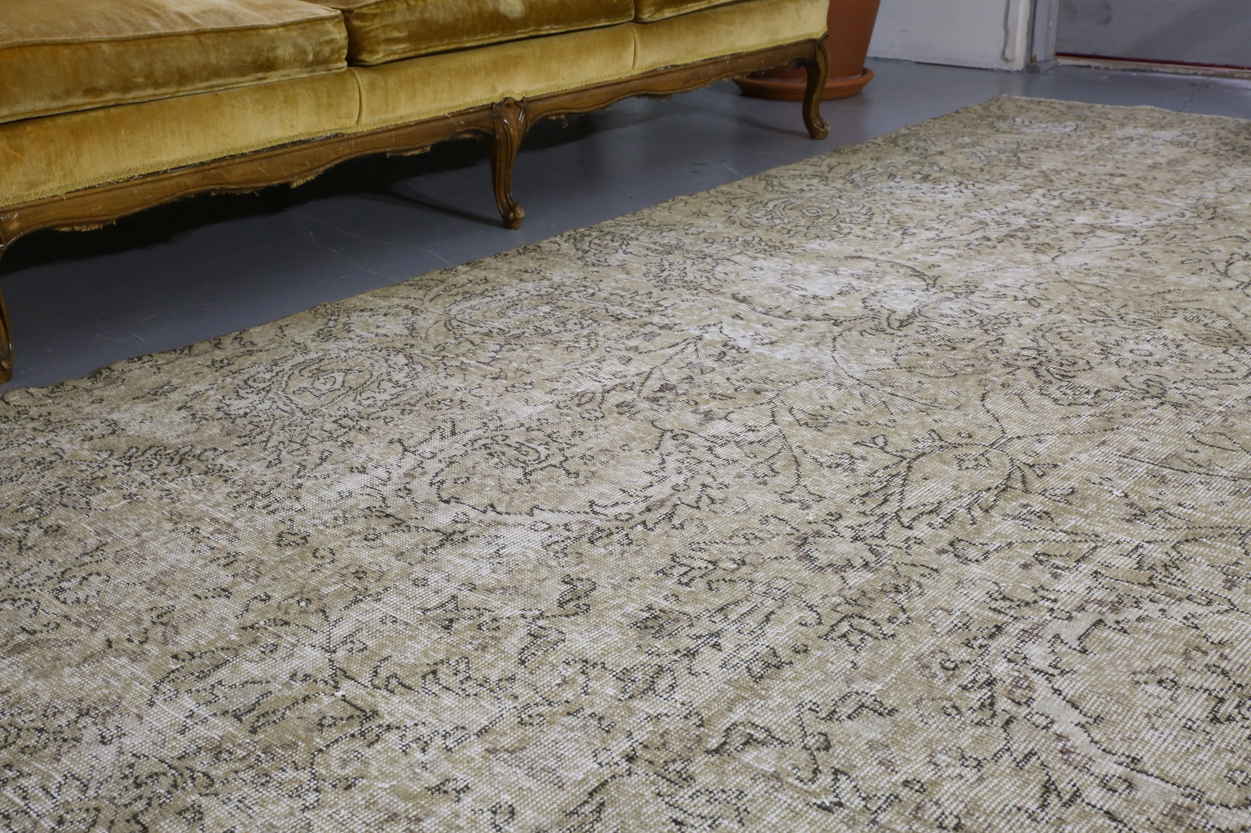 Vintage Overdyed Isparta Rug in Pearl 6.5ftx10.6ft