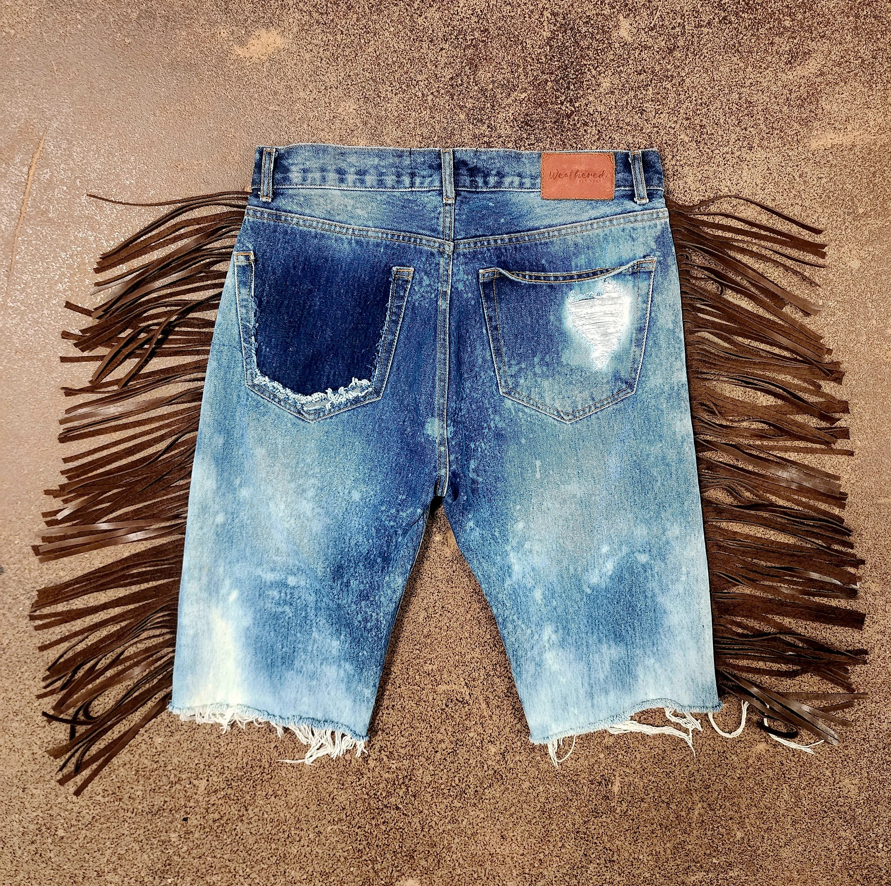 Weathered Not Worn / Men 32 / Women 6