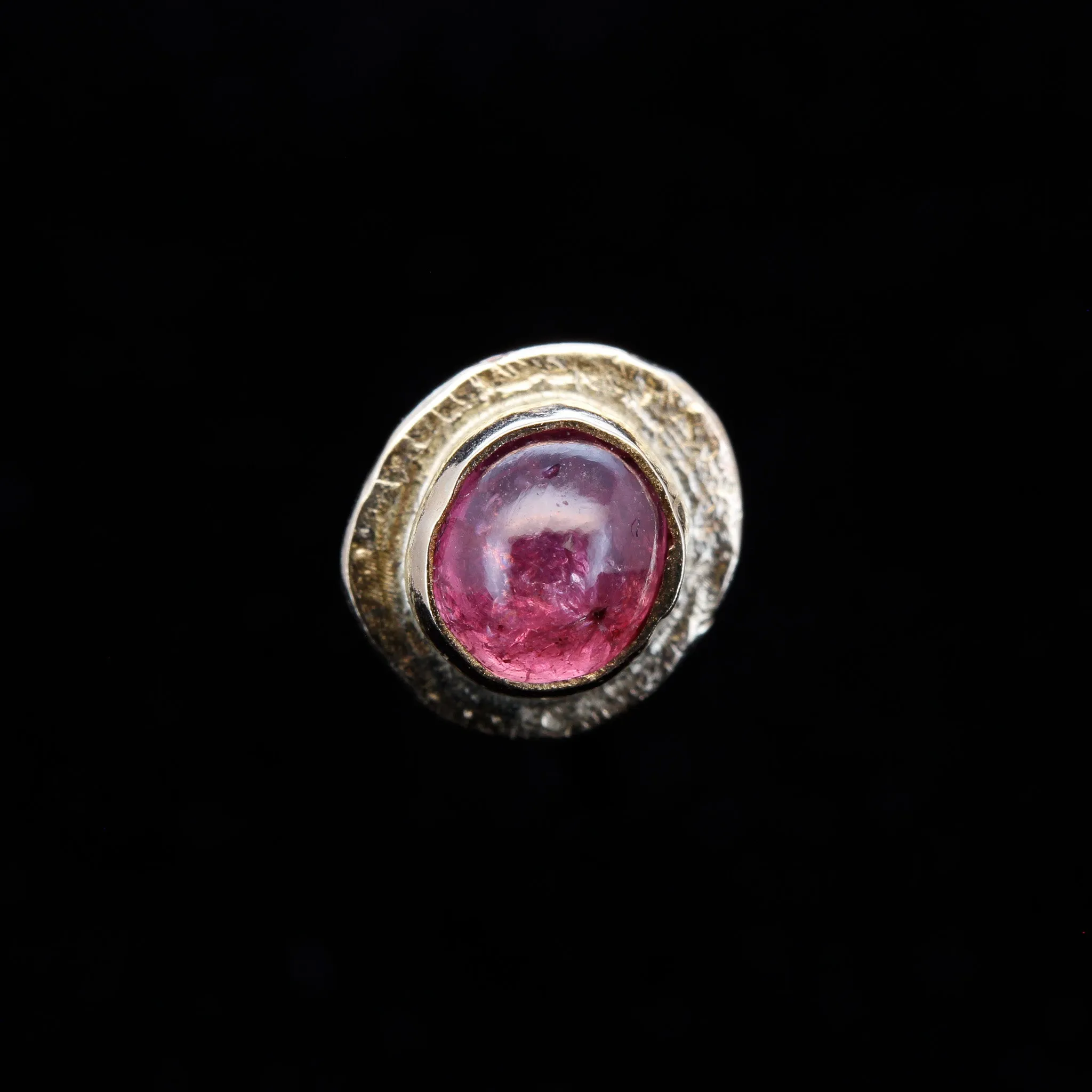 Winza Ruby in Yellow Gold - 14ga threaded