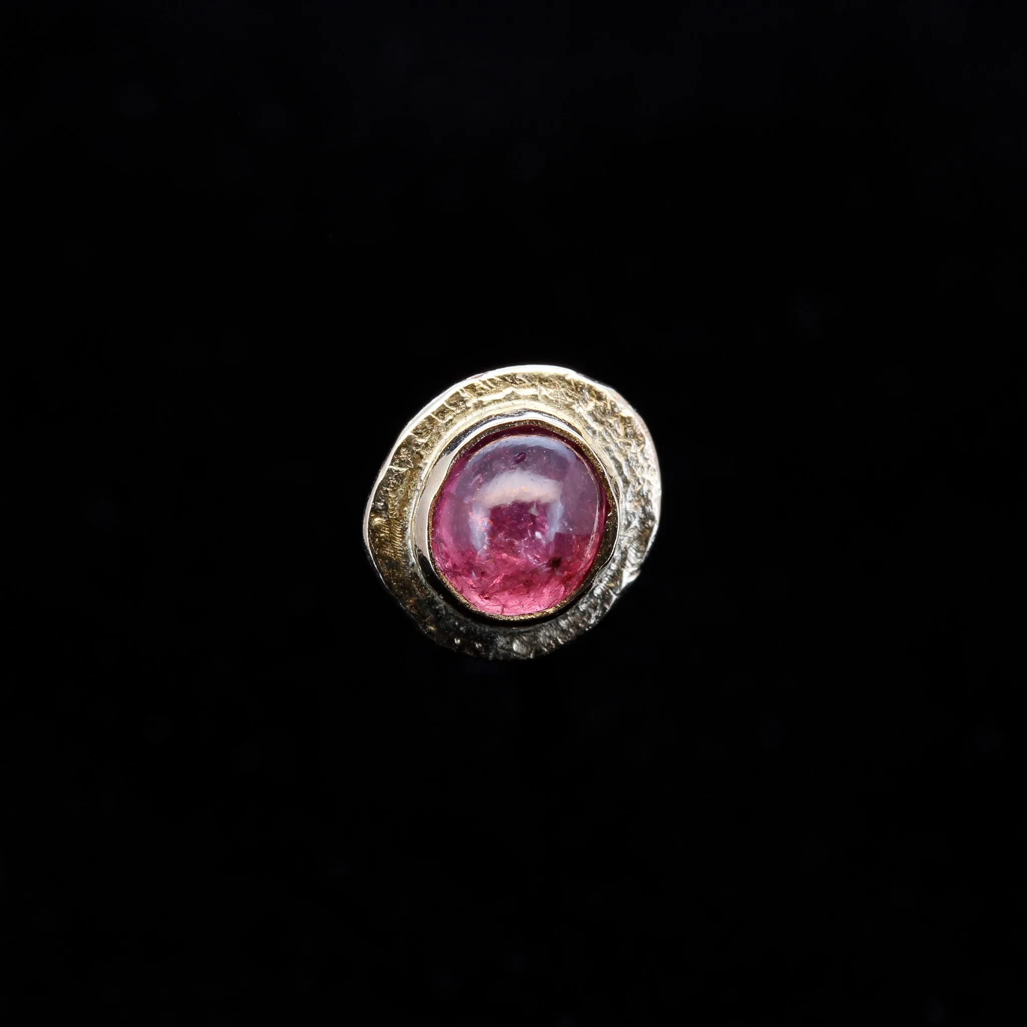 Winza Ruby in Yellow Gold - 14ga threaded